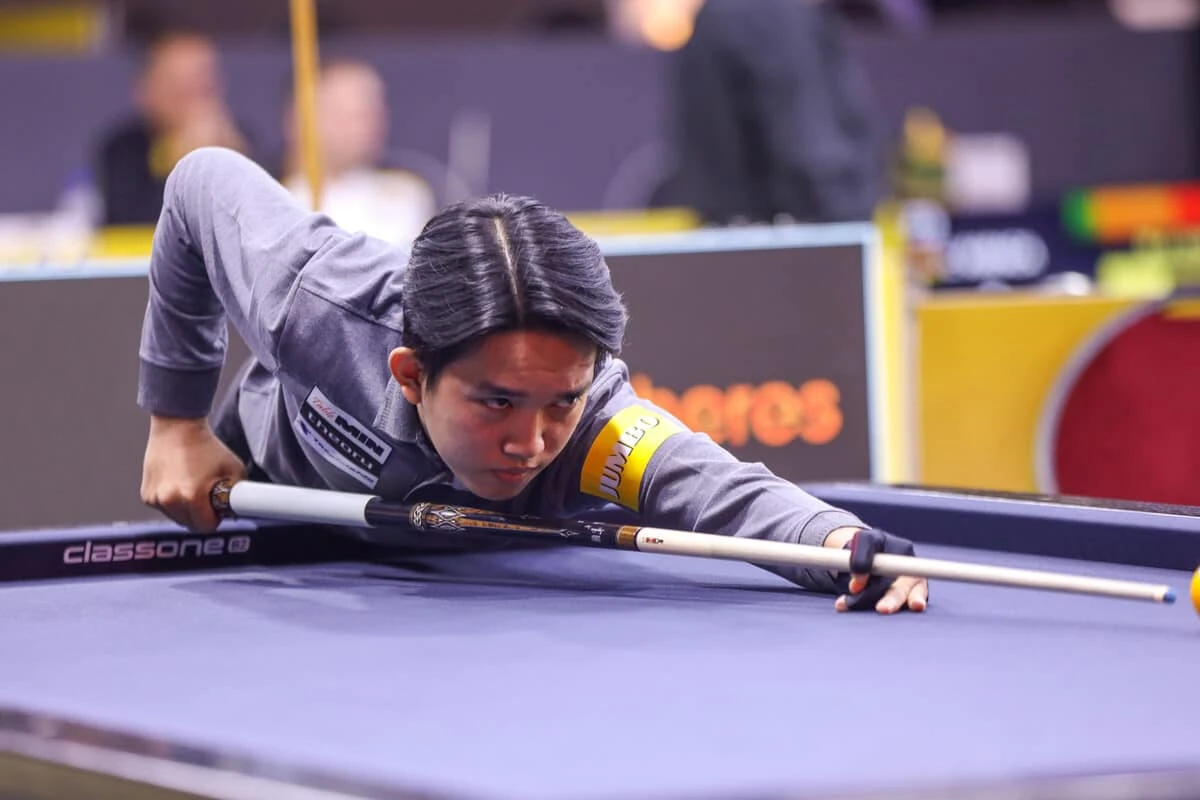 World Cup billiards: Trần Quyết Chiến quá đẳng cấp, 4 cơ thủ Việt Nam xuất sắc vào vòng knock-out- Ảnh 2.