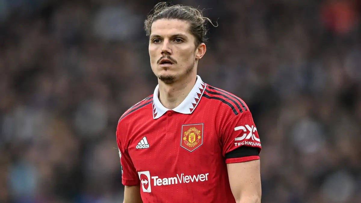 Chuyển nhượng cầu thủ ngày 18/4: Jude Bellingham chọn ở lại Borussia Dortmund; Chelsea tìm cách mua Victor Osimhen; MU tính mua đứt Marcel Sabitzer