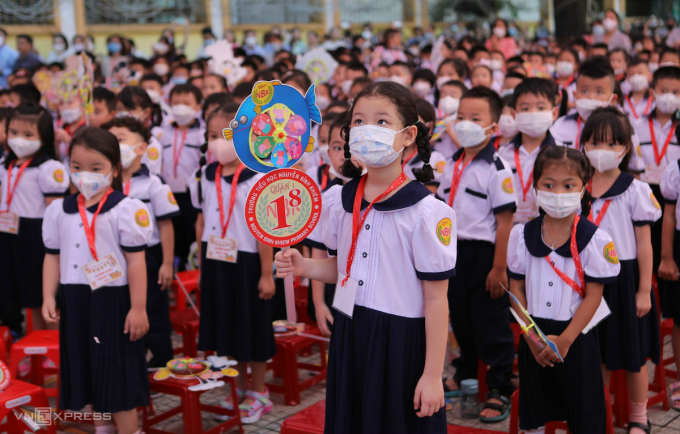 2022年9月5日午前、ホーチミン市1区のグエンビンキエム小学校の開校式。写真: クイン・トラン