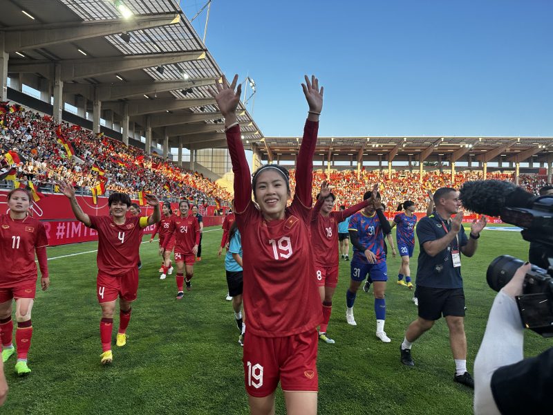 Huỳnh Như và Thanh Nhã là hai ngôi sao đáng chú ý trên hàng công tuyển nữ Việt Nam ở World Cup 2023. Ảnh: Hải Nguyễn/VFF