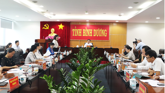 The Provincial Party Congress Organizing Subcommittee met to deploy tasks