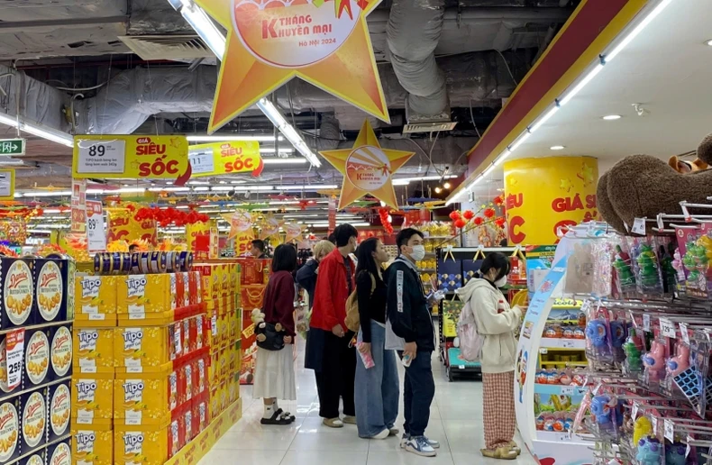 Hanoi Promotion Month stimulates year-end consumption photo 6