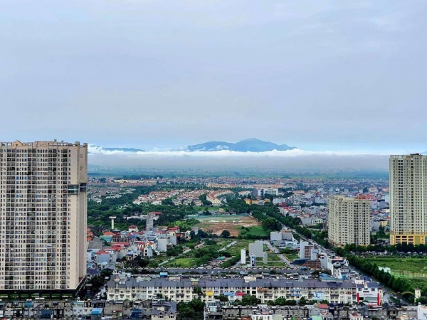 Les prix des terrains vont augmenter, raison pour laquelle les appartements à Hanoi battent continuellement des records, cas où des particuliers étrangers sont autorisés à posséder des maisons