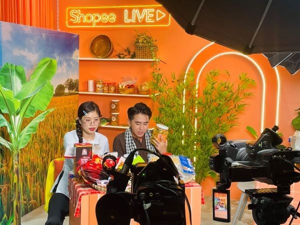 Shopee Live rất hấp dẫn người tiêu dùng