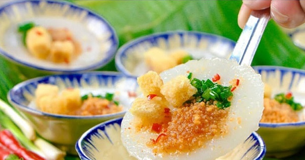 What kind of cake is Banh Beo? How is it made that it is the first to be sold in a rural market in Ha Nam?