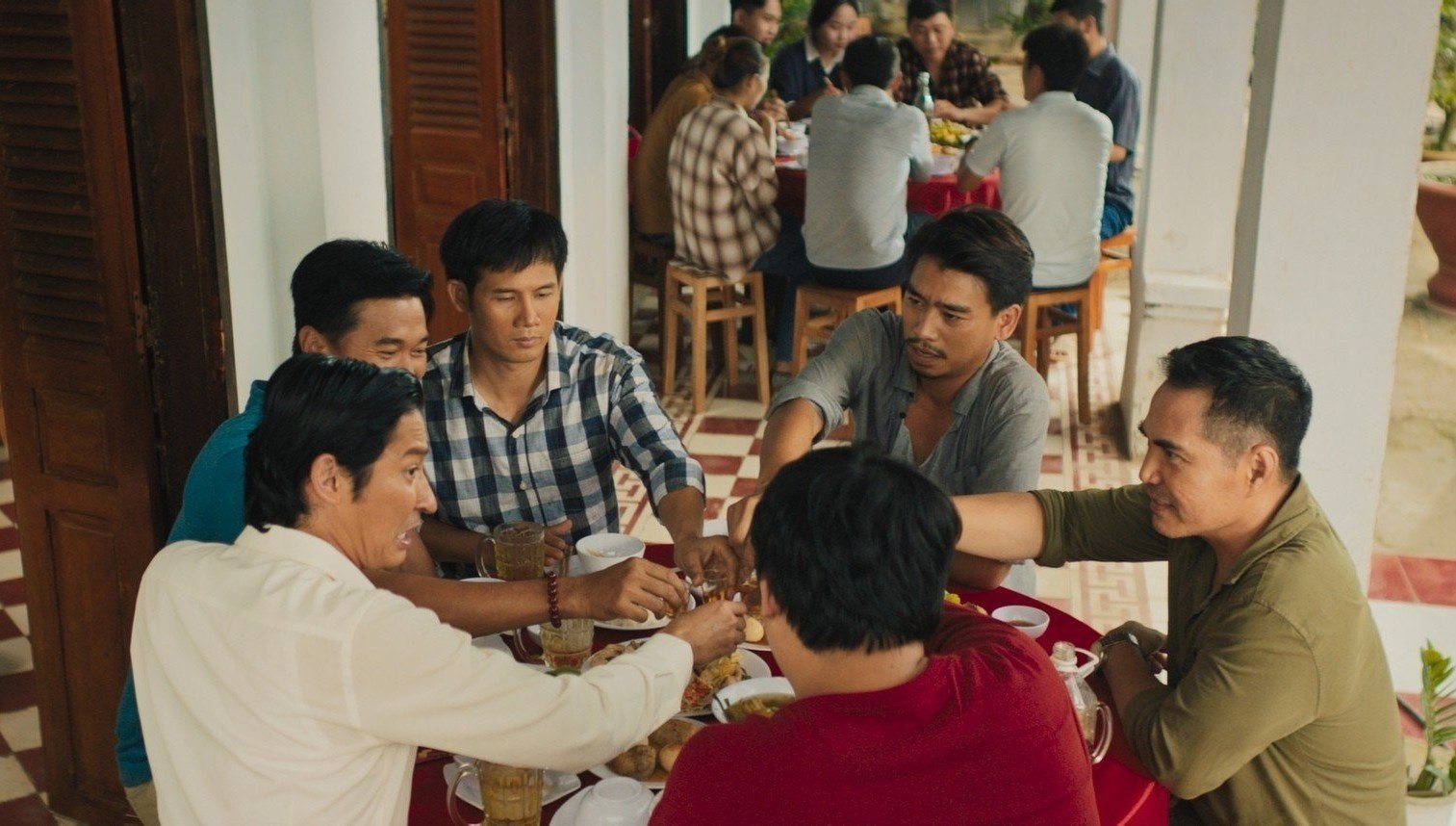 Những thương hiệu phim trăm tỉ của điện ảnh Việt - Ảnh 1.