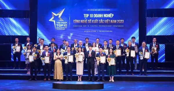 Meey Land đạt ‘TOP 10 Doanh nghiệp Công nghệ số xuất sắc Việt Nam 2023’