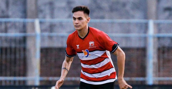 Rontini is a Filipino player.