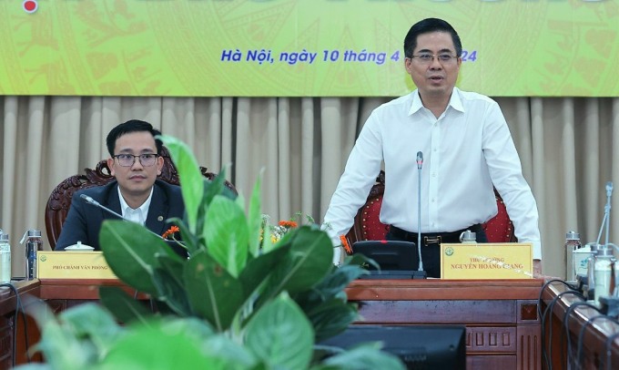 Deputy Minister of Science and Technology Nguyen Hoang Giang speaks at the press conference. Photo: TTTT