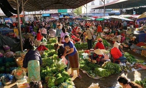 កំណើន​សេដ្ឋកិច្ច​ឡាវ ទោះ​បី​ជា​មាន​បញ្ហា​ប្រឈម​ក៏ដោយ។