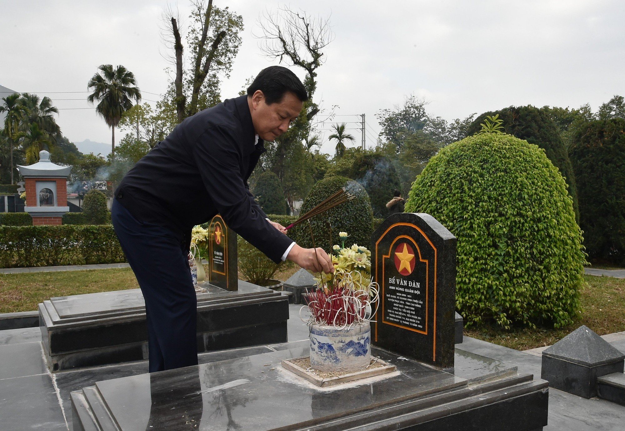 Deputy Prime Minister Le Minh Khai attends Lunar New Year 2024 in Dien Bien 4