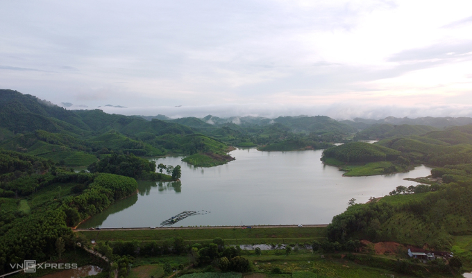 Khe La Dam seen from above. Photo: Duc Hung