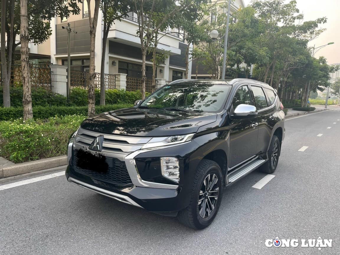 Mitsubishi Pajero Sport, ein Luxusauto, wurde für die Produktionsversion 2023 um fast 300 Millionen reduziert, Bild 1