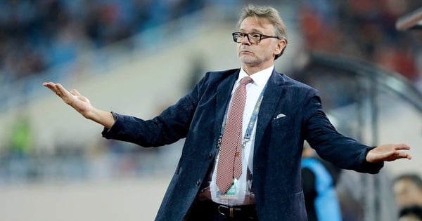 Ông Troussier phát ‘pháo hiệu’ cho Asian Cup