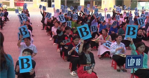 Comité ethnique provincial de Cao Bang : Renforcer la propagande pour réduire le mariage des enfants et les mariages incestueux parmi les minorités ethniques