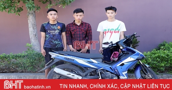 Bắt giữ 3 trường hợp đánh người, cướp điện thoại