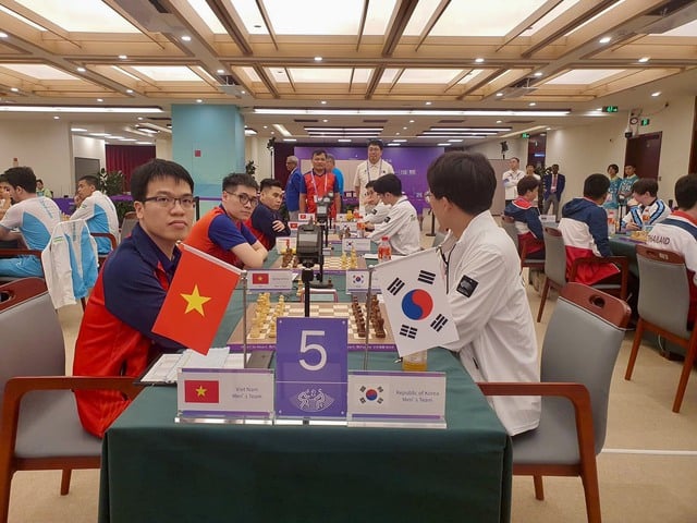 ASIAD 19: Cờ vua Việt Nam 'đại chiến' đội Trung Quốc, cờ tướng 'vượt ải' Hồng Kông - Ảnh 1.