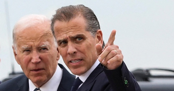 កូនប្រុស​របស់​ប្រធានាធិបតី Biden ចង់​ឲ្យ​តុលាការ​កាត់ទោស​ករណី​កាន់​កាំភ្លើង​ឡើងវិញ