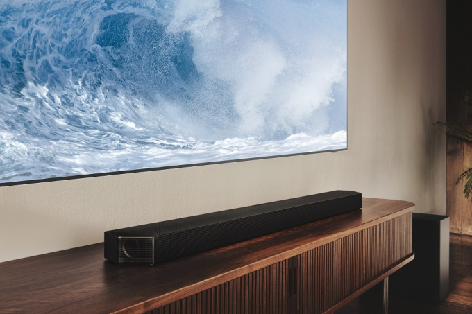 Q-Series HW-Q990C soundbar. Photo: Samsung