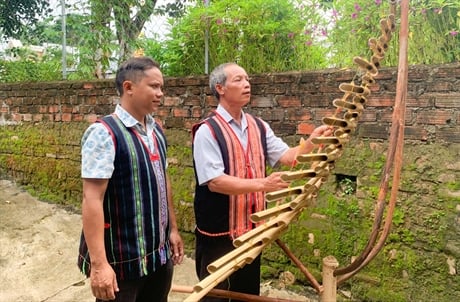 Crafting and preserving traditional musical instruments