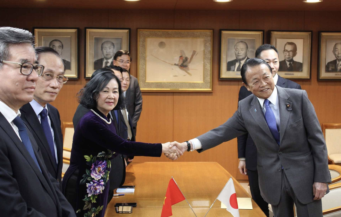 Developing Vietnam-Japan relations in depth, comprehensively, commensurate with new position and level