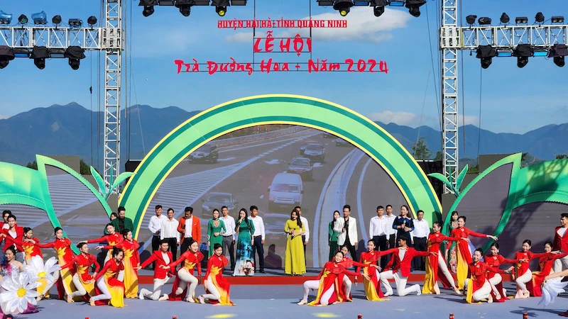 Opening of the 2024 “Tang Hua Tea Festival”