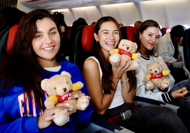 Vietjet đưa Top 28 Hoa hậu Hoàn vũ Australia khám phá Việt Nam tươi đẹp- Ảnh 7.