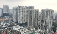 하노이와 호치민시의 아파트 시장은 반대 방향으로 발전하고 있습니다.
