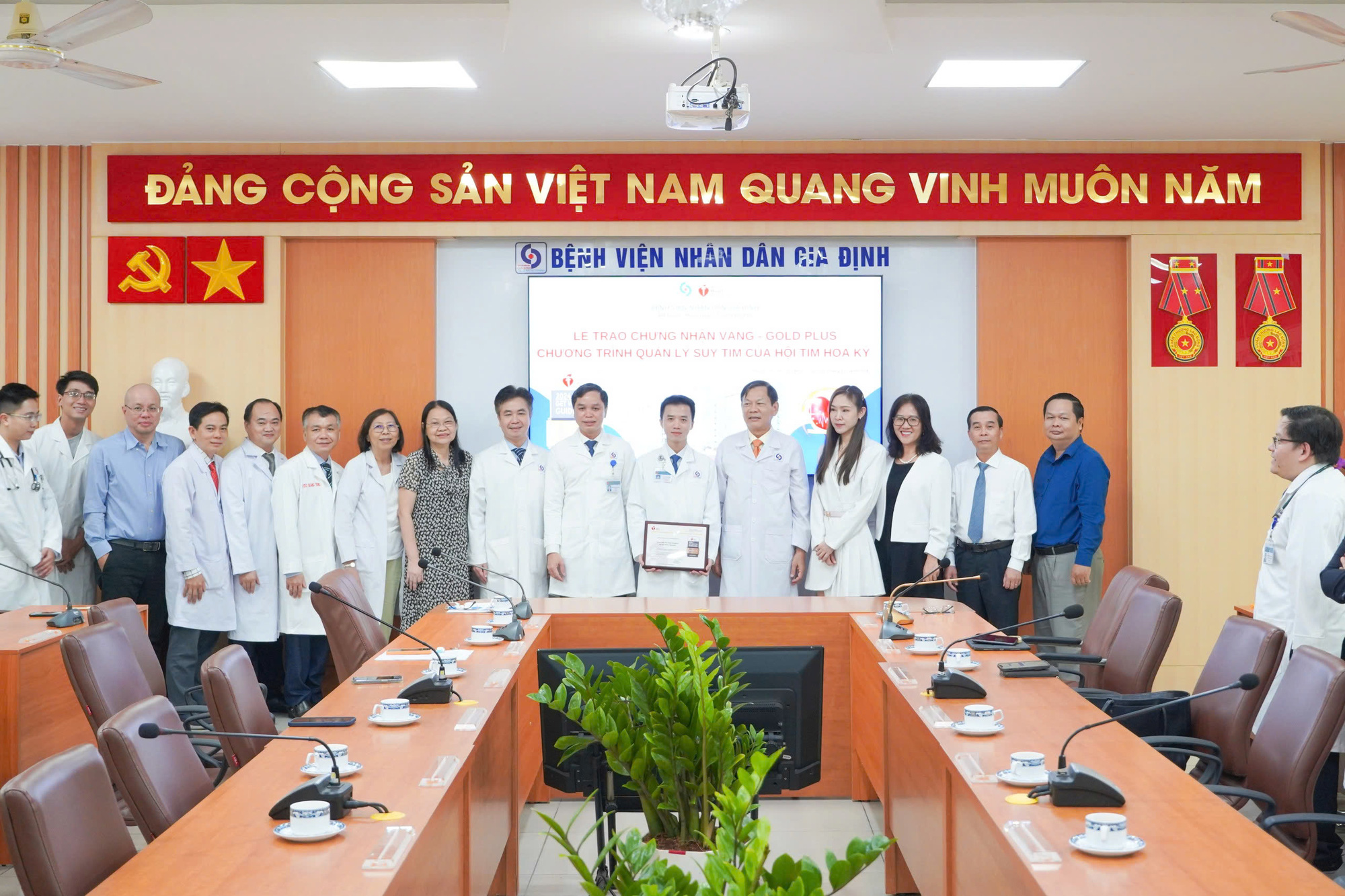 Bệnh viện Đa khoa đầu tiên tại Việt Nam đạt chứng nhận vàng trong điều trị suy tim - Ảnh 1.