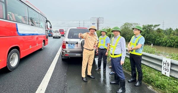 Lãnh đạo Cục Đường bộ và Cục CSGT ra cao tốc kiểm tra chống ngập