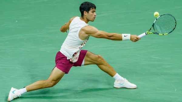 Carlos Alcaraz giành chiến thắng vẻ vang đầu tiên tại US Open 2023