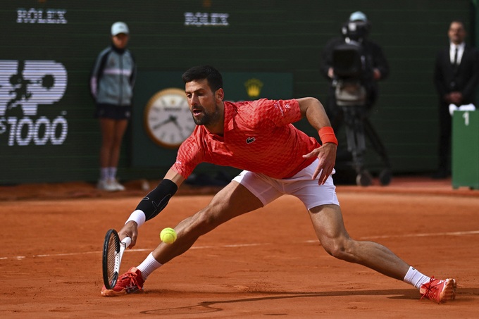 Djokovic vất vả vượt qua trận đấu mở màn Srpska Open - 1