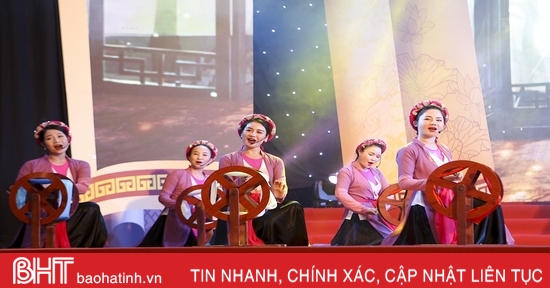 Đặc sắc chương trình nghệ thuật tại lễ kỷ niệm các danh nhân, di sản văn hóa làng Trường Lưu