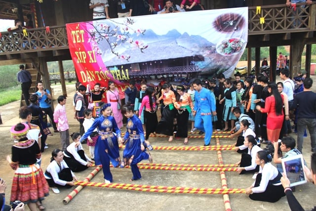 The Thai Trang New Year Xip Xi ceremony is a national intangible cultural heritage, picture 1.
