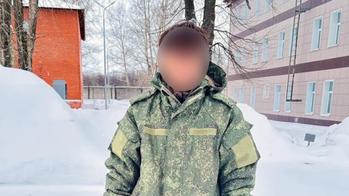 チェンナイ出身のインド人は、モスクワで働くために募集されたが、結局軍との契約に署名したと語った。写真：BBC