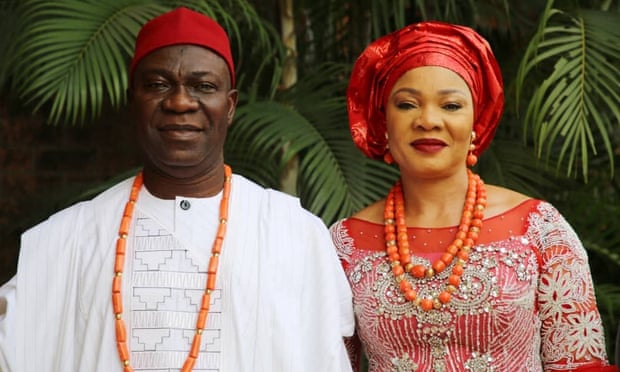 L'ancien vice-président du Sénat nigérian Ike Ekweremadu et son épouse Beatrice.jpg -0