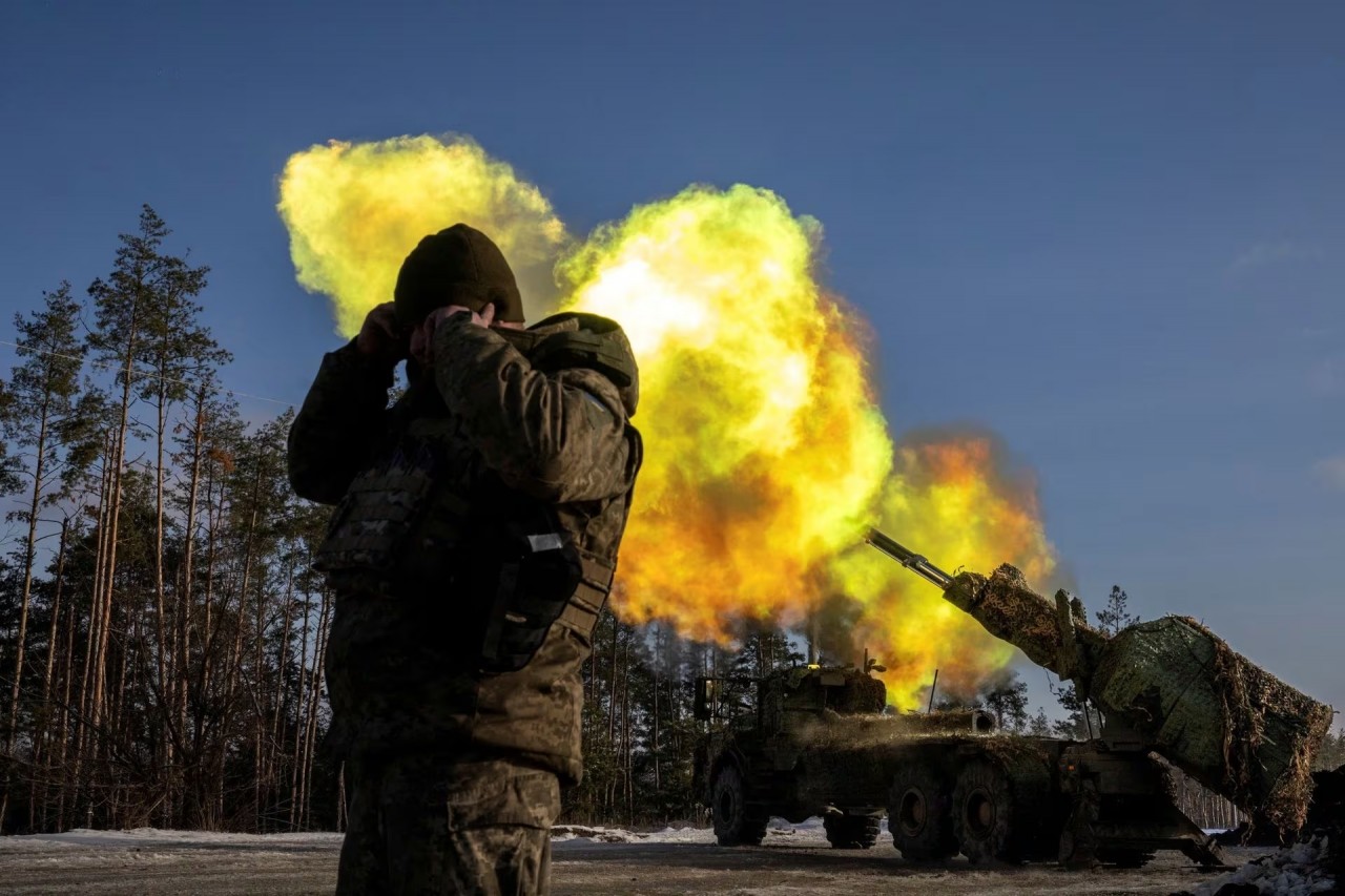 Ảnh ấn tượng (18-24/12): Nga thừa nhận bị ‘qua mặt’ nhưng đối thủ không thành công, Ukraine hạ 3 máy bay Su-34, quân Israel thị sát đường hầm Hamas