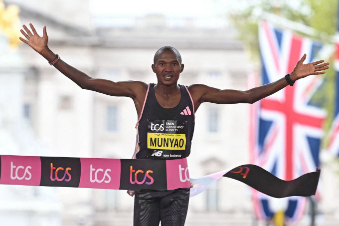 มุนเหยาคว้าชัยในงานลอนดอนมาราธอนปี 2024 ภาพ: AFP