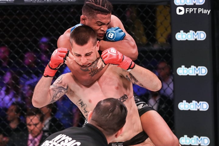 Bellator MMA 295 está caliente por el enfrentamiento entre Stots - Mix - 4