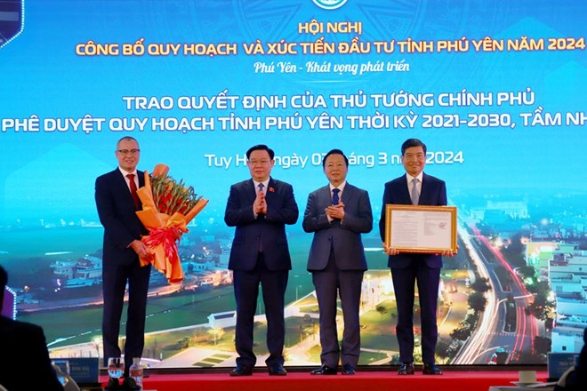 ภูเอียนต้องเรียนรู้จากจังหวัดอื่นเพื่อค้นหาวิถีของตนเอง