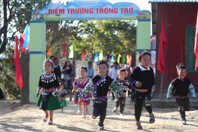 Niños en la escuela Trong Tro. Foto: Uniqlo