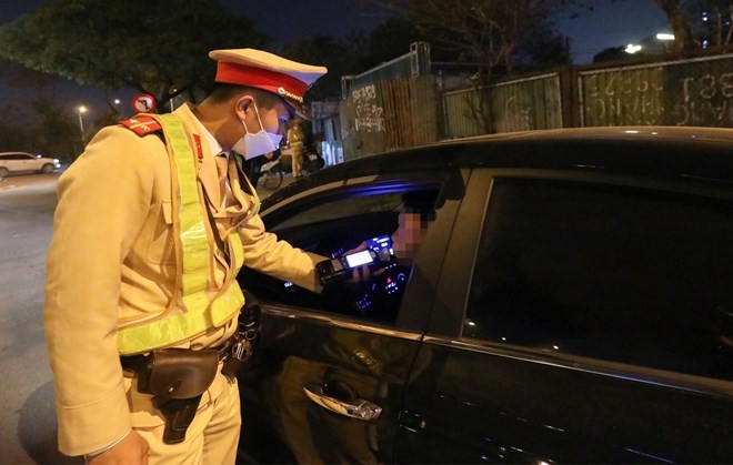 Nghiêm cấm mọi hành vi can thiệp, tác động vào xử lý vi phạm giao thông