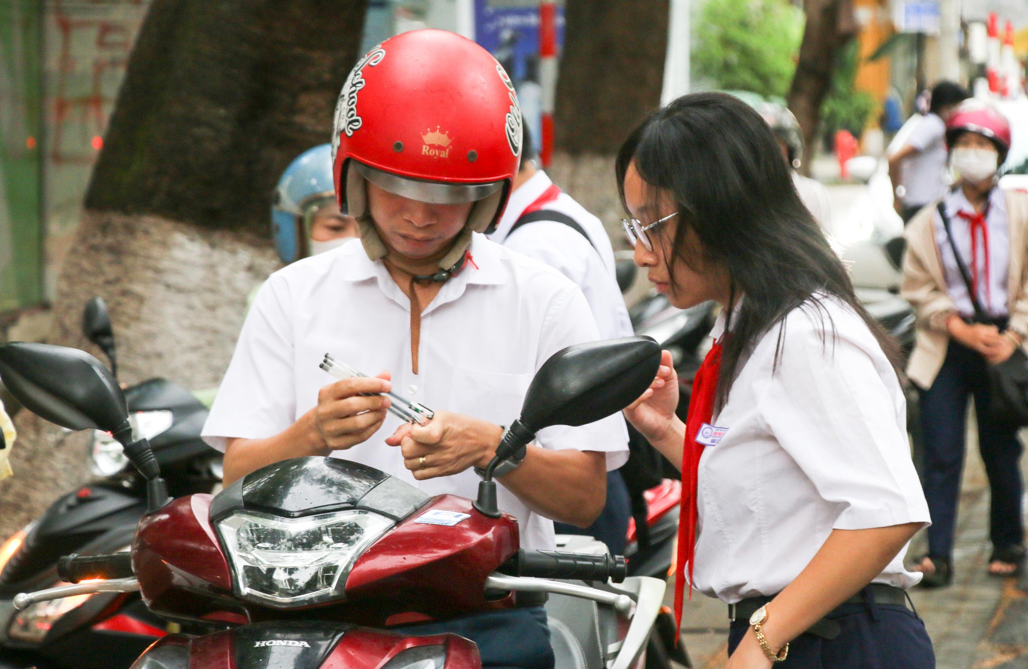 Đà Nẵng: Gần 15.500 thí sinh bước vào Kỳ thi tuyển sinh vào lớp 10 - Ảnh 7.