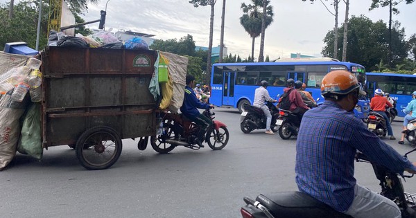 Chuẩn hóa phương tiện, ưu tiên công nghệ