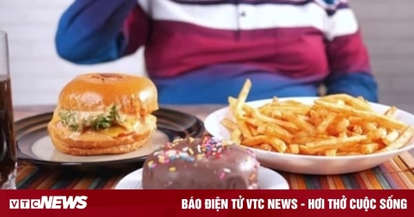 เด็กชายวัย 12 ปี เสี่ยงตาบอดถาวรจากอาหารที่วัยรุ่นนิยมกิน