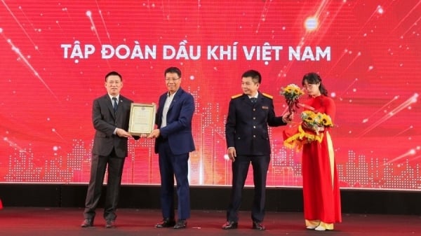 PetroVietnam là đơn vị nộp thuế tiêu biểu giai đoạn 2020-2022, thuộc Top doanh nghiệp nộp ngân sách lớn nhất cả nước