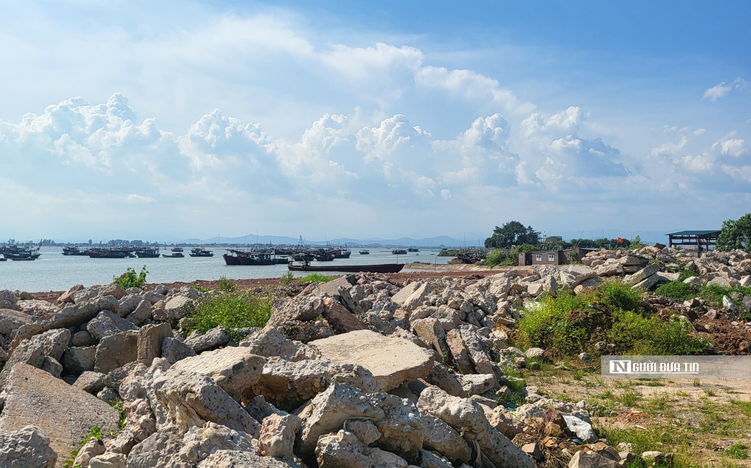 Immobilier - Quang Ninh : Le projet de port de pêche de la ville de Mong Cai est « mis en suspens » depuis près de 14 ans