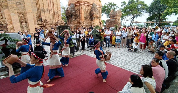 Cần chiến lược đón khách Trung Quốc