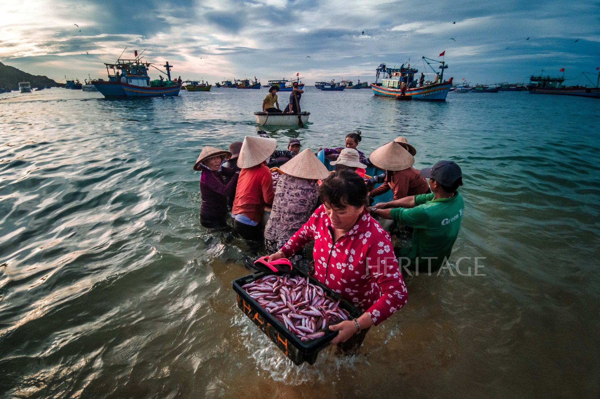 Sức sống ở làng chài cổ Nhơn Lý