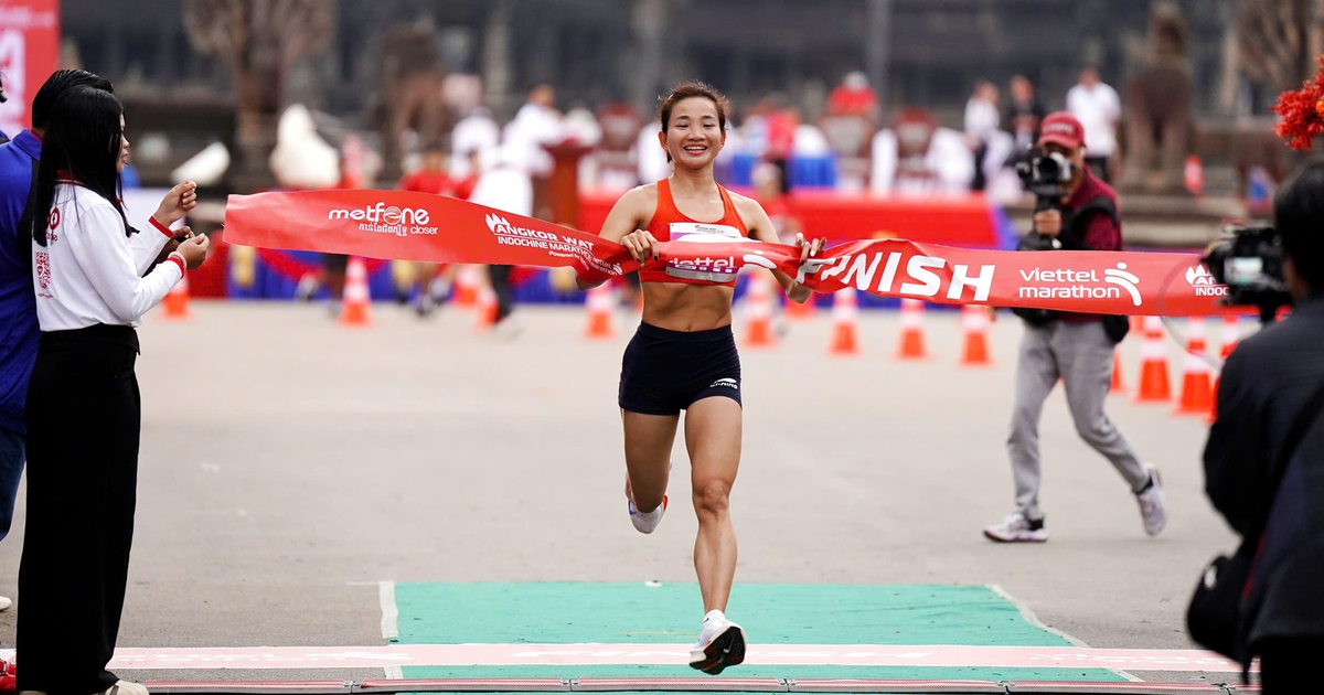 អត្តពលិកវៀតណាមឈ្នះធំនៅ Viettel Marathon 2024 ឆាកអង្គរវត្ត